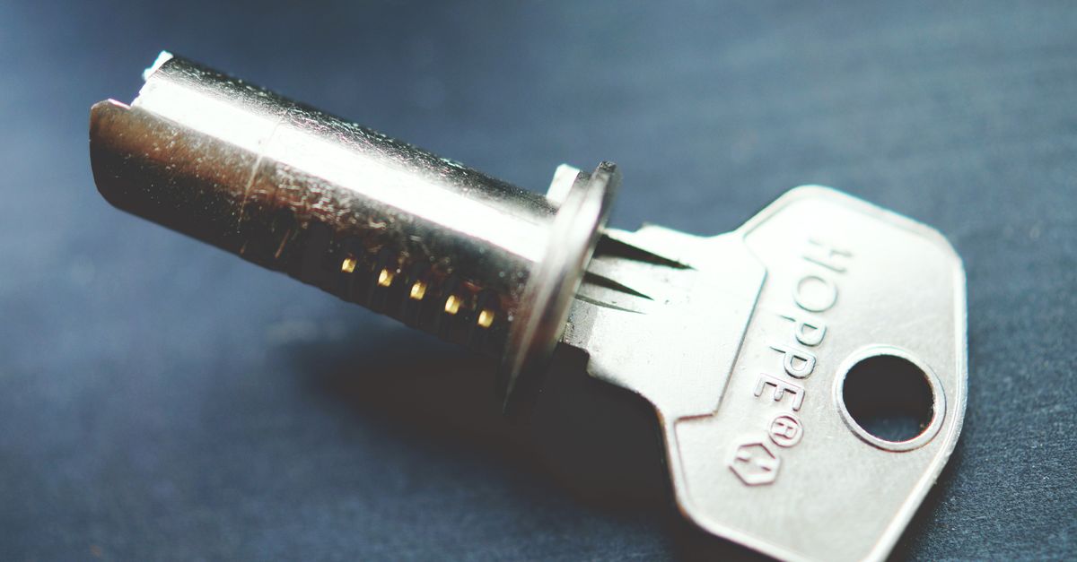 How Much Should a Locksmith Cost in NYC? A Queens Price Breakdown — Flushing Locksmith Queens