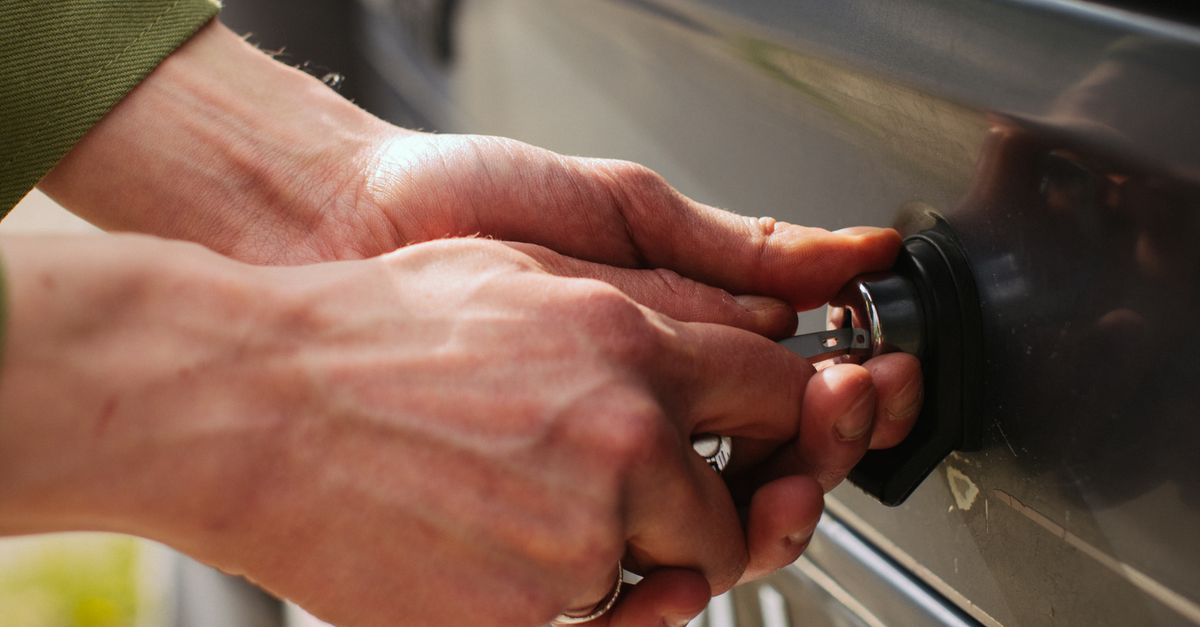 key maker professional — Flushing Locksmith Queens