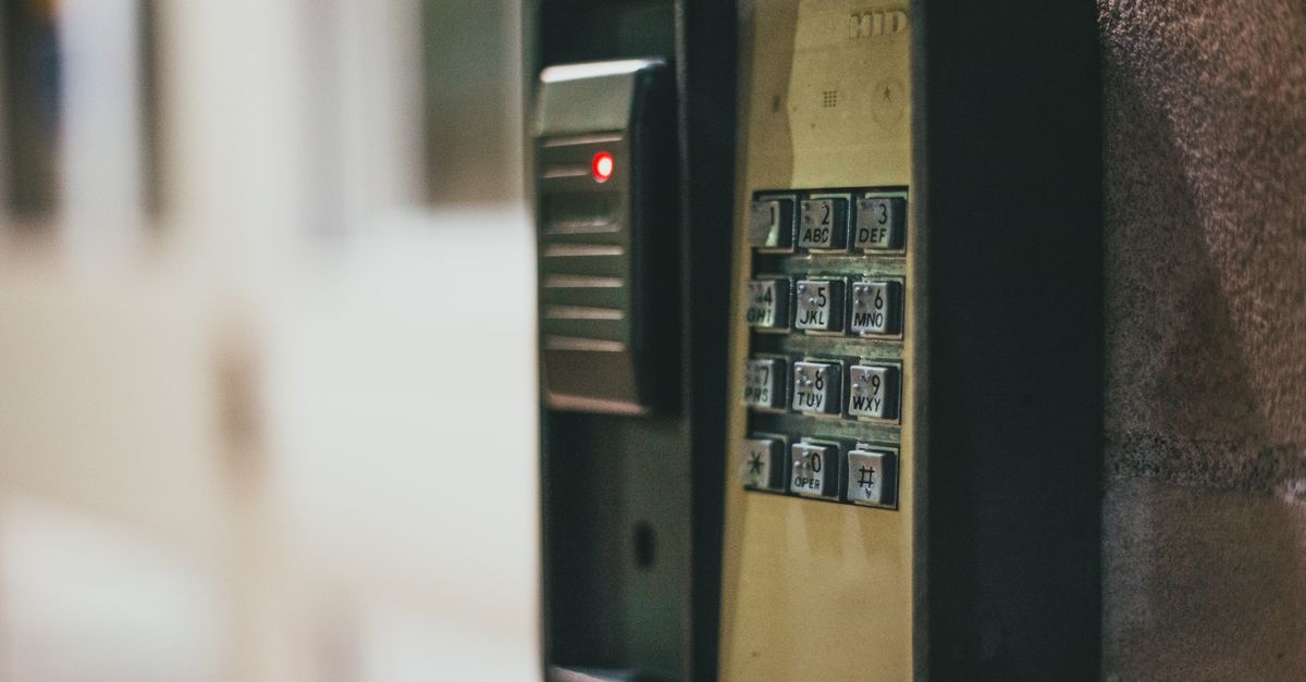 Why Business Security Runs on a Different Clock Than Your Home — Flushing Locksmith Queens